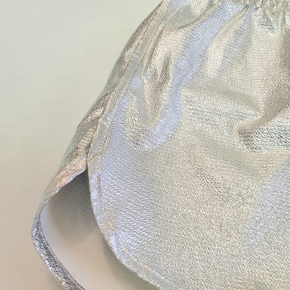 Silver Leme' Running Shorts! - Picture 4 of 4